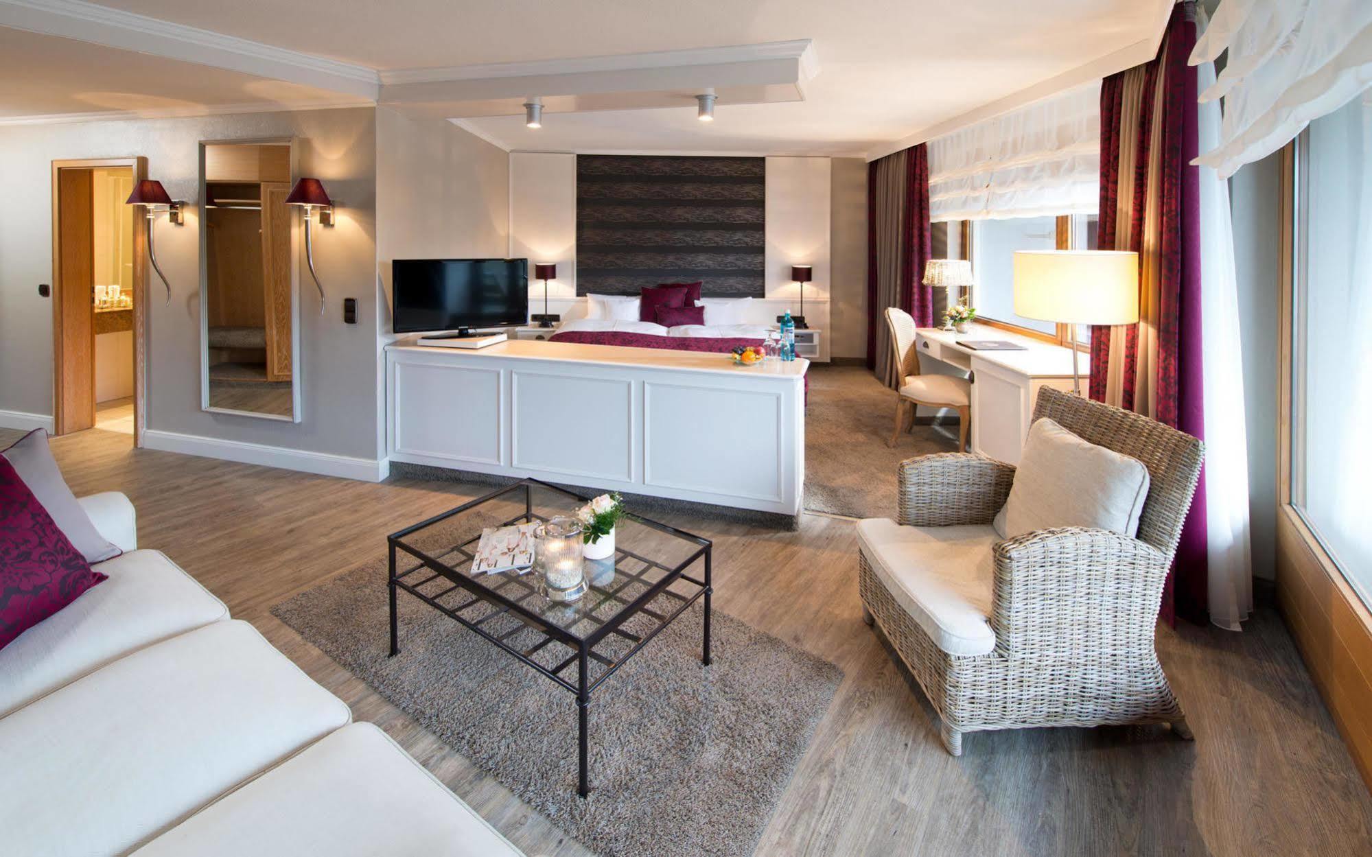 Romantischer Winkel Roligio&wellness Resort 4*